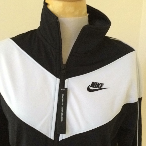 NWT! NIKE Size S white combo zippered sweatshirt - Picture 2 of 8